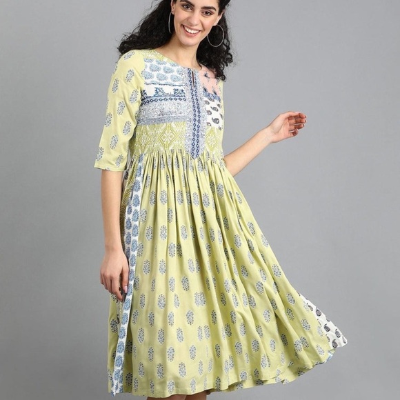 Cottagecore Floral Patchwork Midi Short Sleeve Dress - Picture 2 of 10